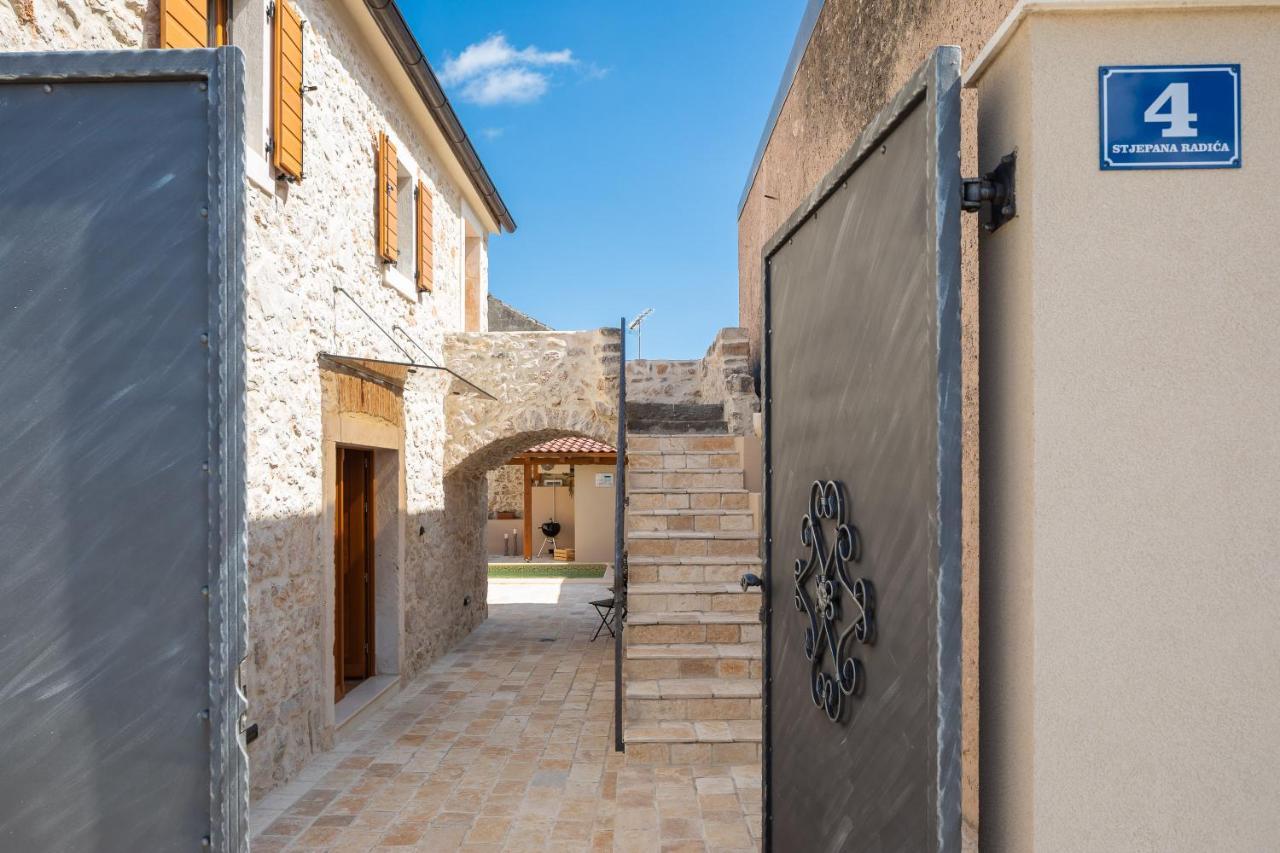 Villa Kameni Dvori 圣菲利普雅科夫 外观 照片